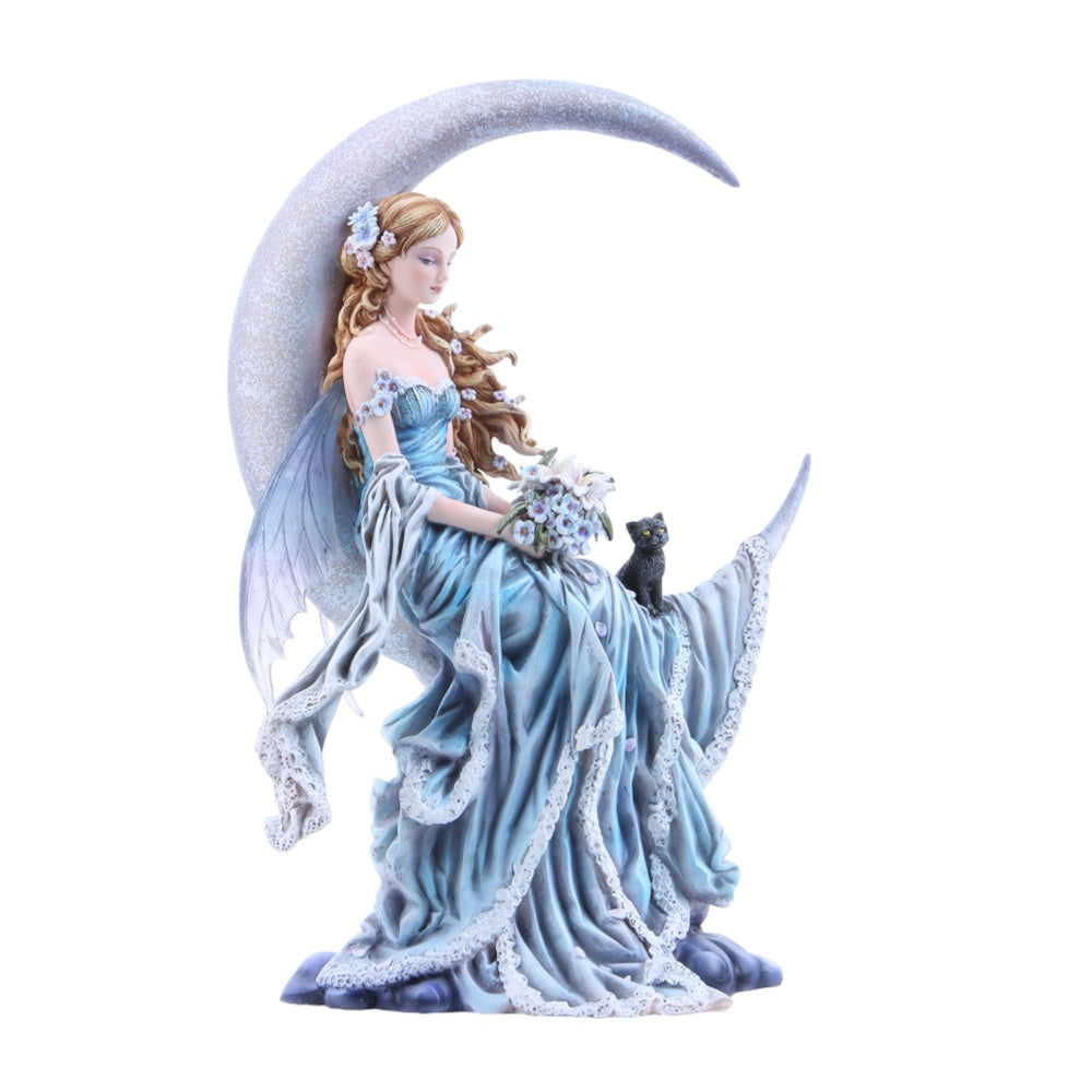 Wind Moon Nene Thomas | Statue