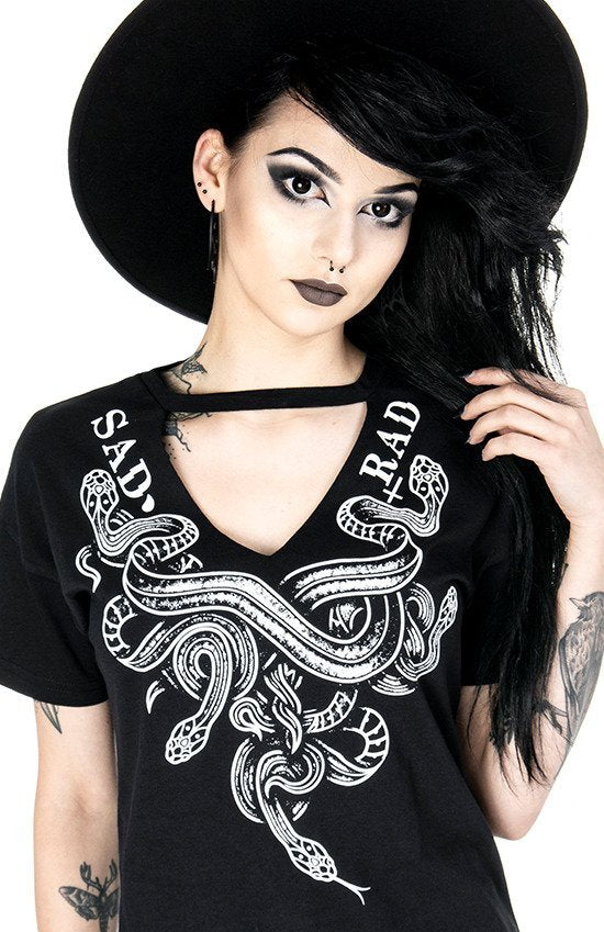 Sad Rad Snake Choker Tee | Restyle {XXXL}